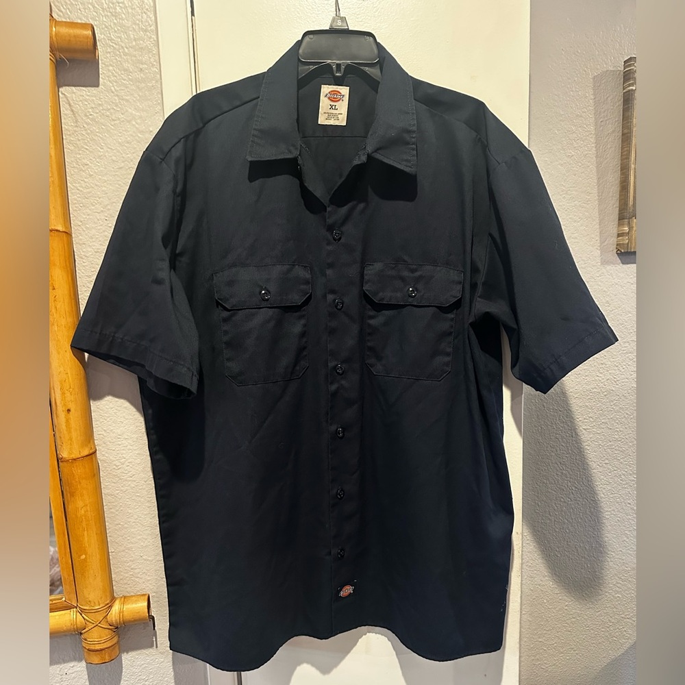 Dickies Men's Navy Blue Button Down Shirt